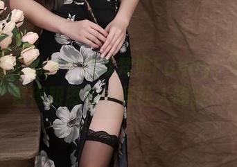 秀人网 - 图片中的陈梵妮Fanny，资源丰富得跟剧情一样让人陶醉！