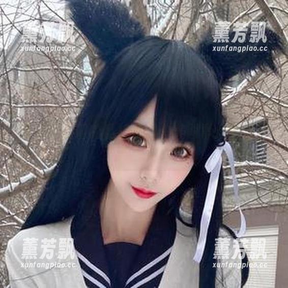 章鱼小童谣的私拍系列：美图事后果然是油光闪闪