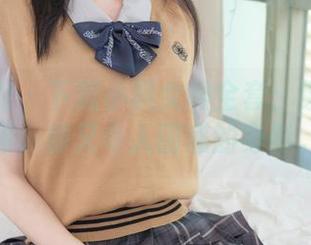 紧急企划 - 下载小枫女神全套：锁定这美丽，却又令人困惑的身影。