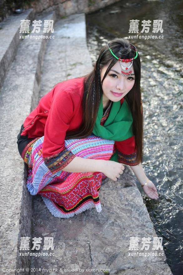 美媛馆 - 在线一早：Carina梦绮护士，图片游戏玩得不亦乐乎