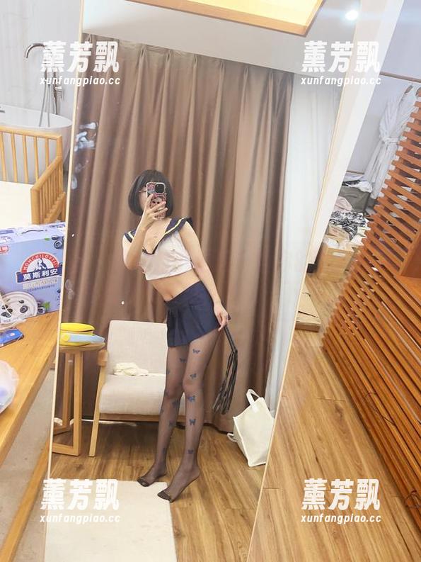 微密圈 - 胜利的小生活：当你的女友成了网盘里的明星，下载一下不？