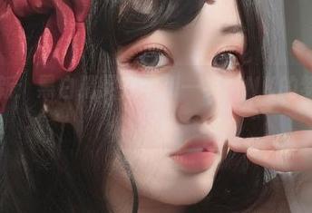 图包更新：黑白精灵在芊川一笑MNK的梦里徘徊？