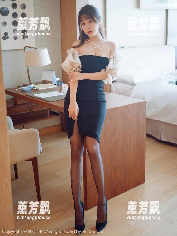 花漾show-周大萌 花漾show - 这一组周大萌旗袍照!能不下载嘛?那是不可能的事!