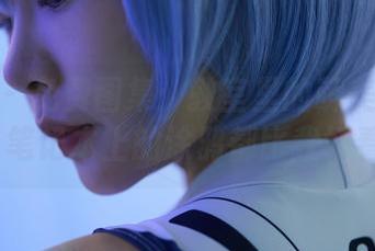 蜜桃社 - 免费图集：教室里的萌美Moemi，笔记本上的涂鸦都比我好看。