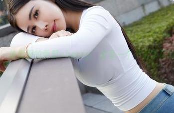 蜜桃社 - 体操服的雪梨sherry，分享一个不太常见的角度！