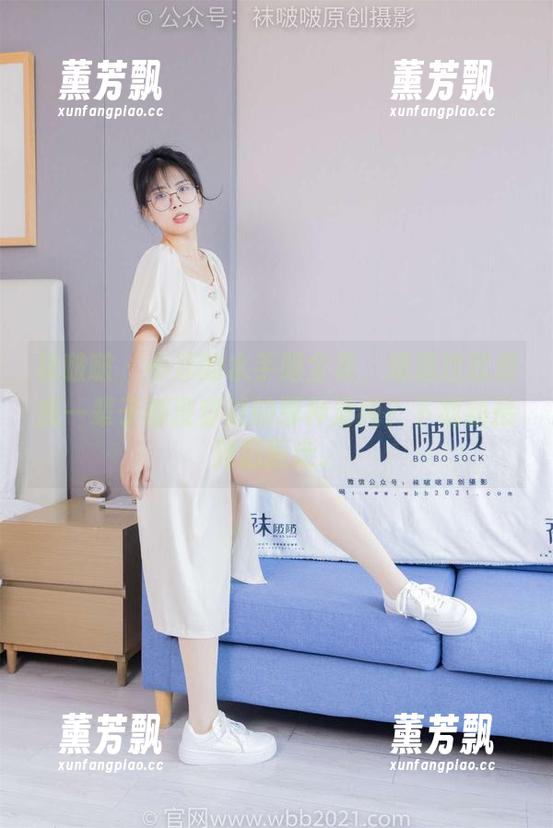 袜啵啵 - 小淳的水手服全集，难道这就是我一辈子都没穿过的那种清纯？下载链接到后面走。