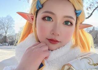 在这个泡泡就是逊啦的图片里，玛修是个乖小孩还是顽皮的捣蛋鬼？