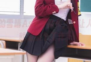 图册里的雪晴Astra秘书，真让人一秒钟就想换个工作！